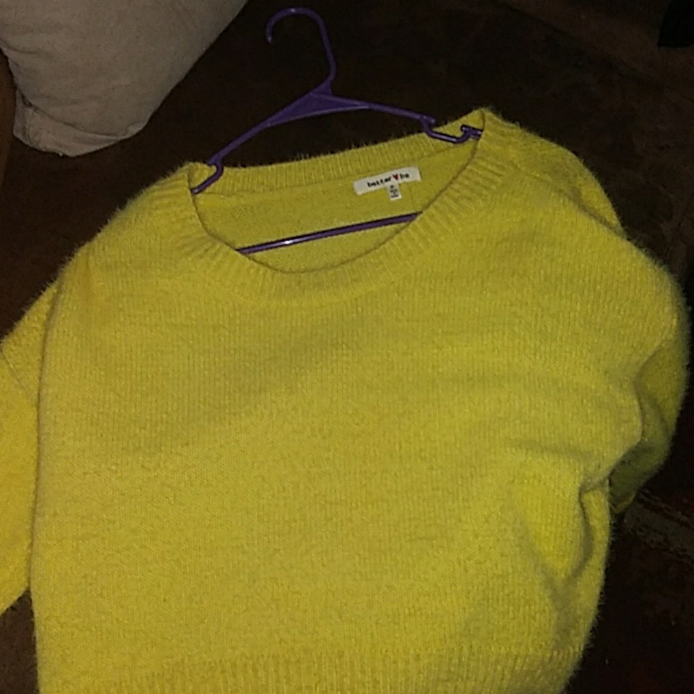 sweater never been warn